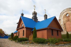 Церковь в Холопеничах