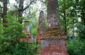 Мемориальные колонны