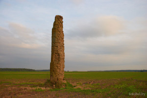 Шнипки мемориальная колонна