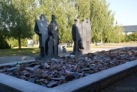 Дзержинск мемориал жертвам Холокоста