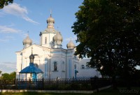 церковь в Довске